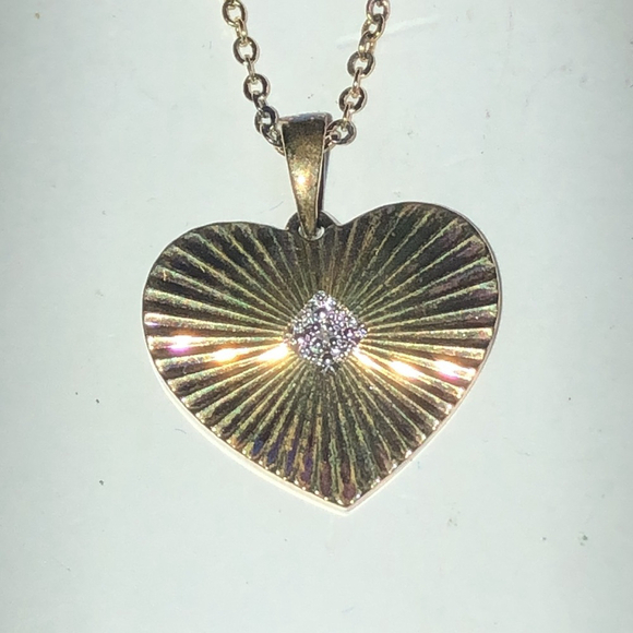 Danbury Mint Gold Tone Heart CZ Rhinestone Engraved Love Pendant Necklace - Picture 1 of 11